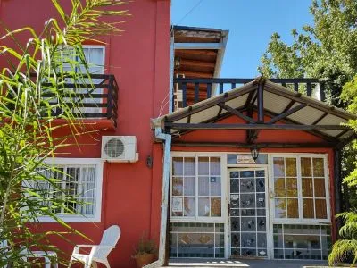 Posada Costa del Sol Hosterías  en  Colón