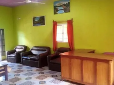 Hostels Koe Pora