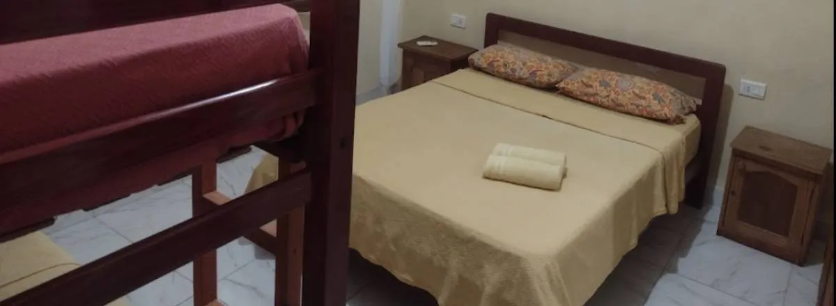 Hostels Nomads Hostel