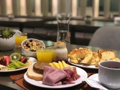 4-star Hotels Huinid Obelisco Hotel