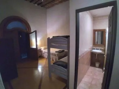 Hostels Parla Hostel