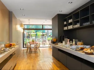 4-star Hotels Deco Recoleta Hotel