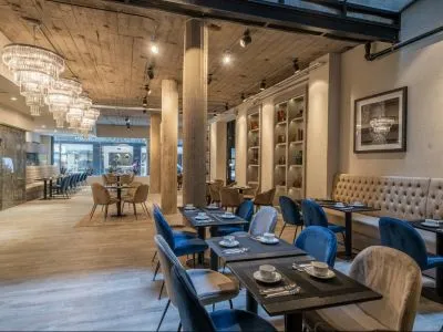 4-star Hotels Efe Hotel & Cowork