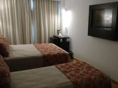 Hotels Palermo Bridge