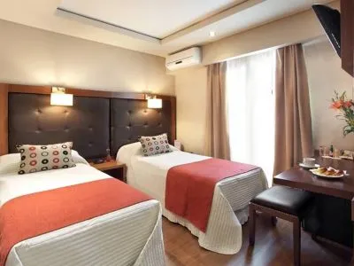 3-star Hotels Waldorf Hotel 