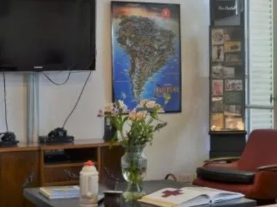 Albergues/Hostels Reina Madre