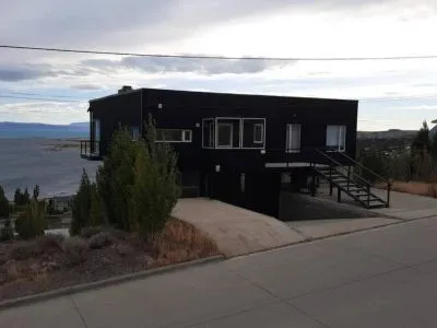 Infinitosur House Cabañas 2 estrellas  en  El Calafate