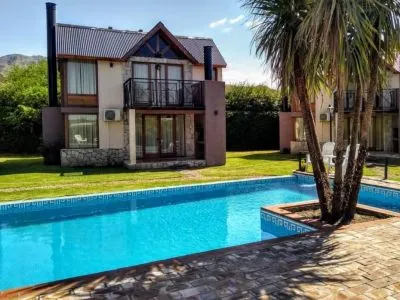 Cabins Ayres del Lago 3-star Cabins  in  Potrero de los Funes