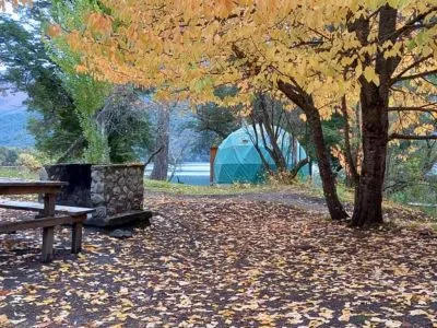Domos & Glamping Lago Rivadavia