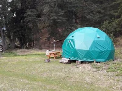 Domos & Glamping Lago Rivadavia