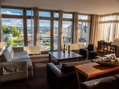 Canal Beagle Hoteles 4 estrellas  en  Ushuaia