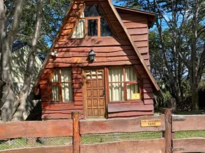 Del Andino. Ush Cabins  in  Ushuaia