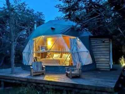Domos y Glamping Huemules Domos