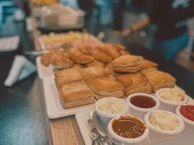 Albergues/Hostels Faz Hostel