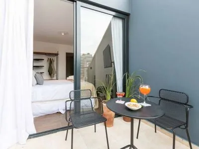 Apart Hotels Stay In Suites