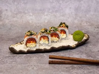 Siete Mares Sushi Bar / Japanese Cuisine  in  Buenos Aires