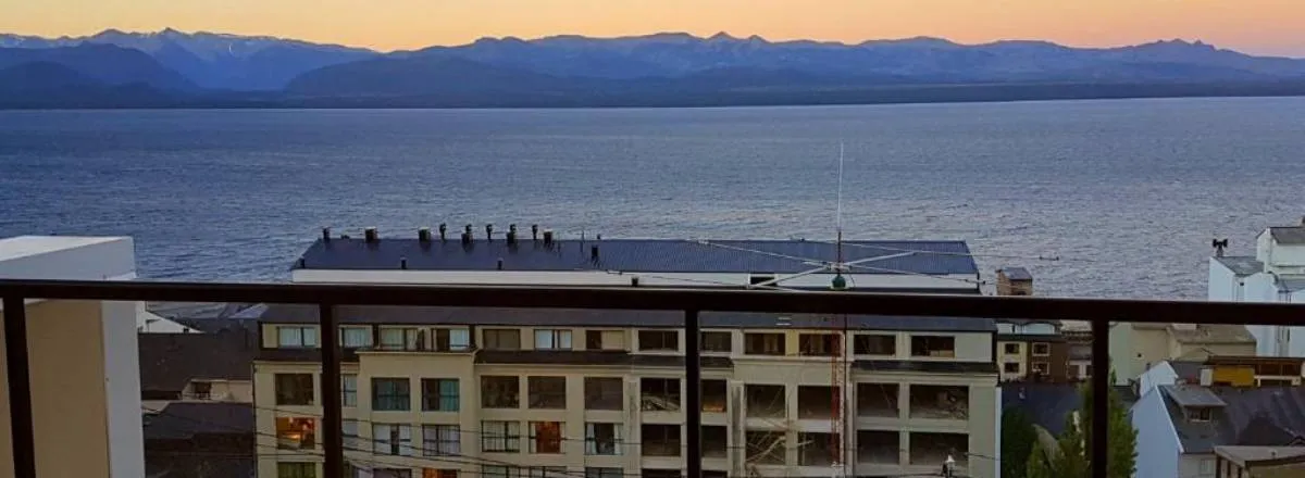 Departamentos El Suizo con Vista al Lago