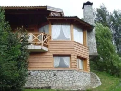 Abrojitos Cabañas 2 estrellas  en  Villa La Angostura