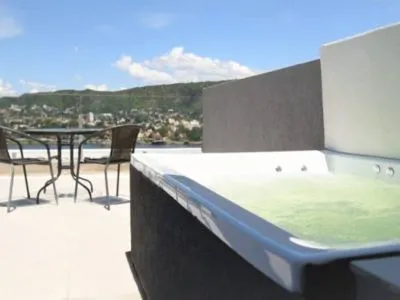 3-star Hotels Domus Lake Resort