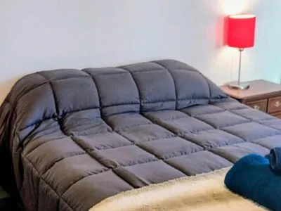 Cabins Cabaña con vista al Lago en Melipal