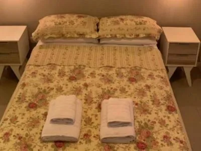 Departamentos de alquiler temporario Flora Departamento