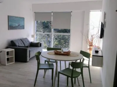 Wales Ave Apartment Departamentos de alquiler temporario  en  Puerto Madryn