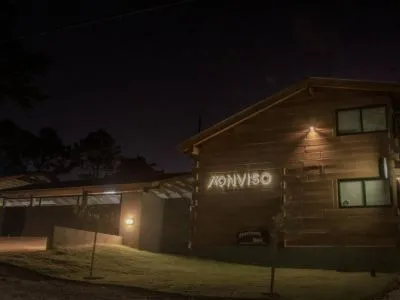 3-star Cabins Monviso Casas de Montaña