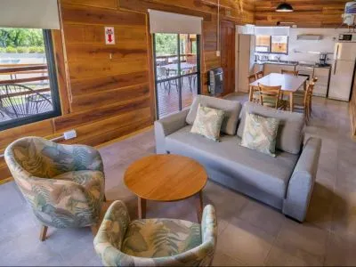 3-star Cabins Monviso Casas de Montaña