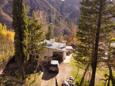 Cabañas 1 estrella Pecoh Casa de Montaña