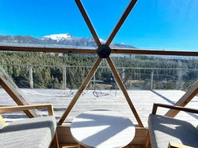 Alojamiento en Lago Meliquina (a 30 Km. de San Martín de los Andes) Terrazas de Meliquina- Eco Glamping