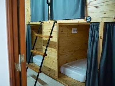 Boarding-houses LEAD Pods Hostel