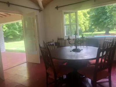 Posadas La Casona Brown 