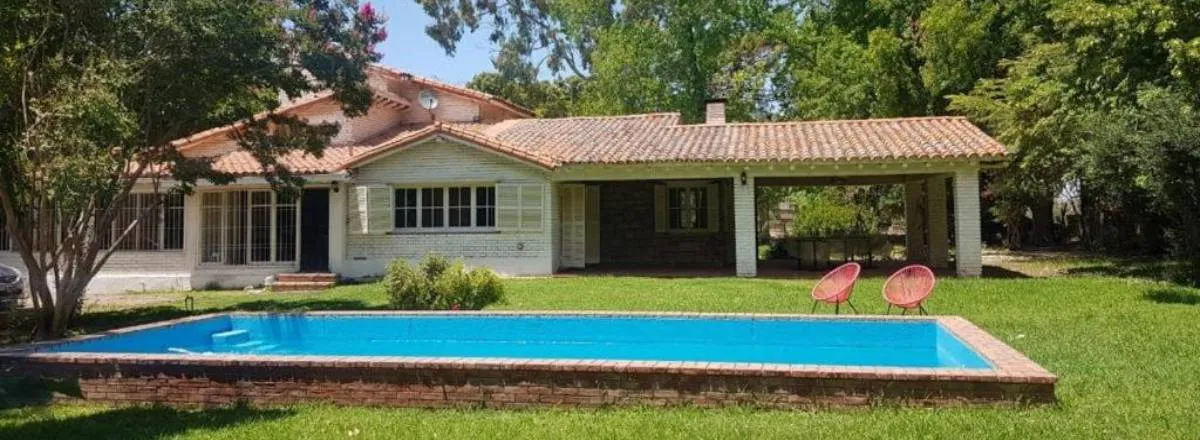 Posadas La Casona Brown 