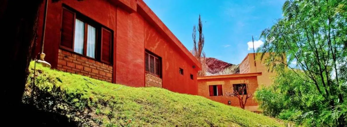 Hostales La Valentina Hostal