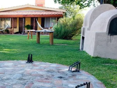 Hostelries Los Sauces Posada