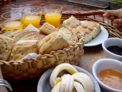 Hostelries Los Sauces Posada