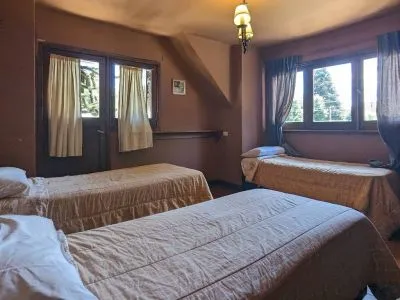 3-star Hostelries Hueney Ruca Hostería