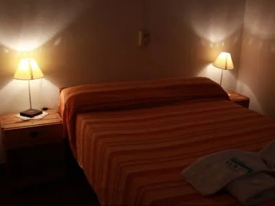 Albergues/Hostels Hospedaje Bajo el Molino