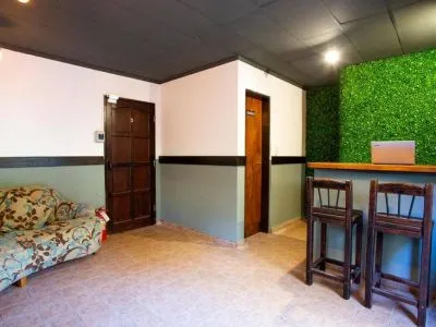 Albergues/Hostels Cucu Haus Hostel