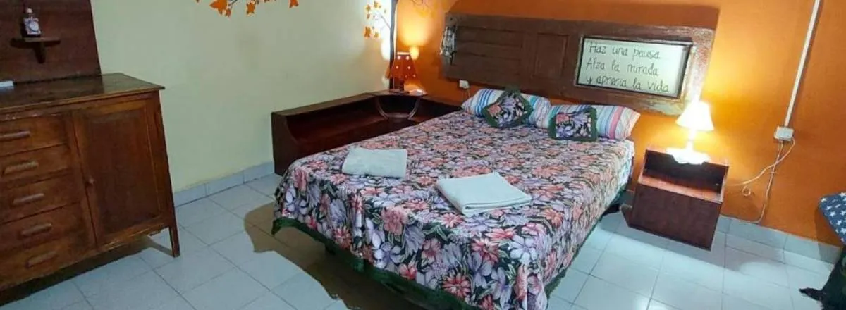 Albergues/Hostels Munay Ecohostal - Cabañas de Adobe