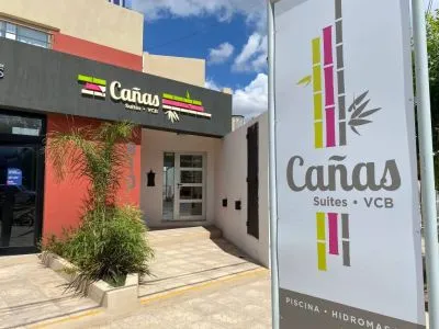 Hoteles Cañas Suites Urbanas