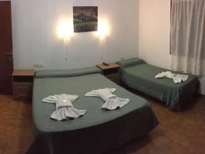 Hostelries Los Cantaros