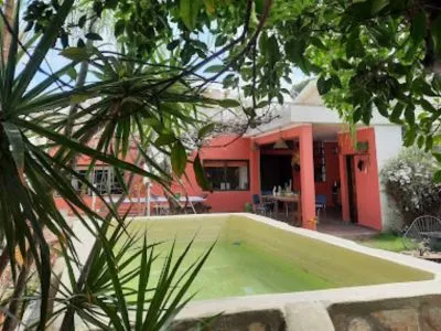 La Casita Hostel & Suite