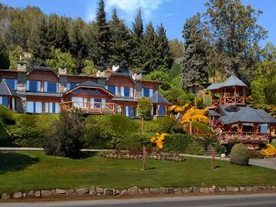 La Caleta Bungalows Apart Hotel - 3-star Bungalows  in  Bariloche