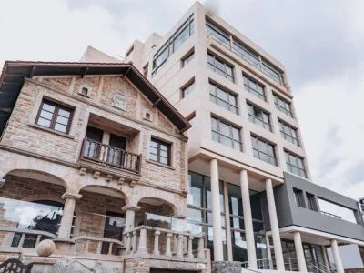 Hoteles 4 estrellas SEC Hotel