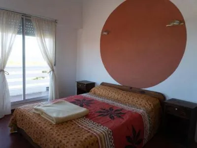 Albergues/Hostels Acantilados Surf Ranch