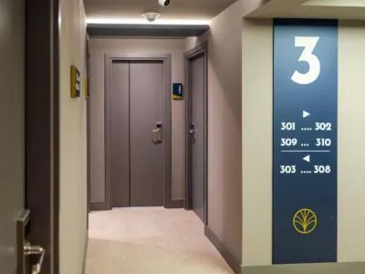 4-star Hotels Arena Suites