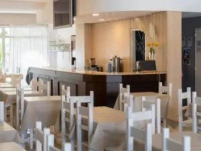 Hoteles 3 estrellas Corcel