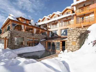 Pire - Hue Lodge Hoteles 5 estrellas  en  Bariloche
