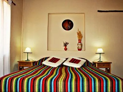 Hostales El Sol Hostel